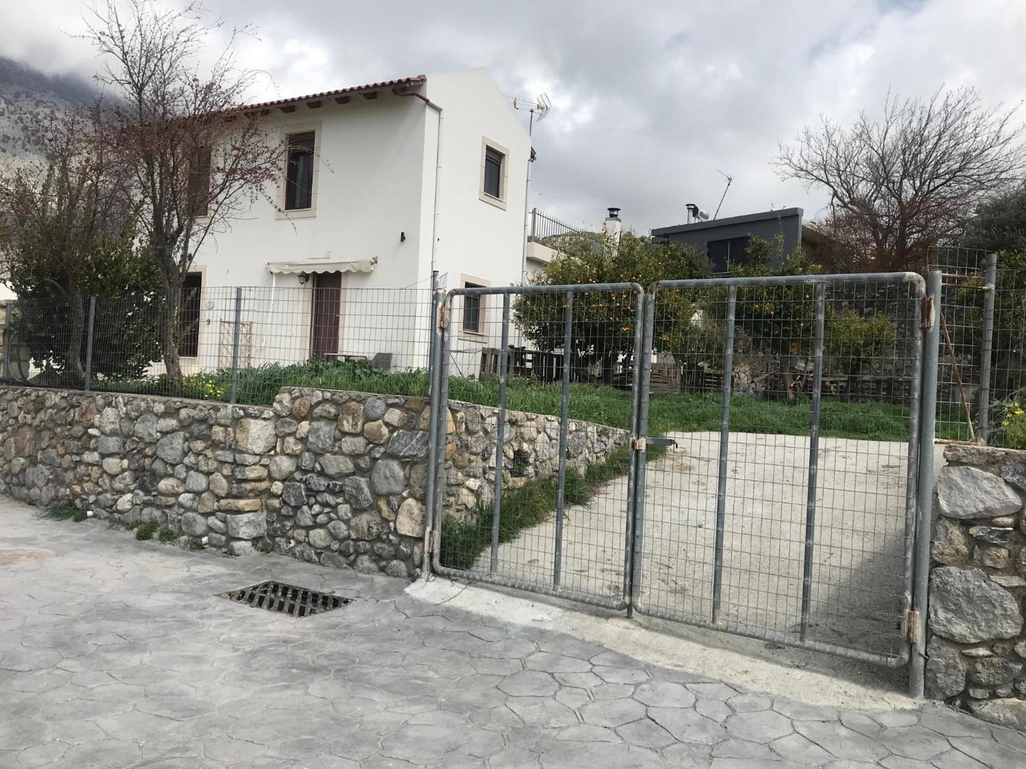 Papa-Antonis Stone House Villa Zarós Dış mekan fotoğraf